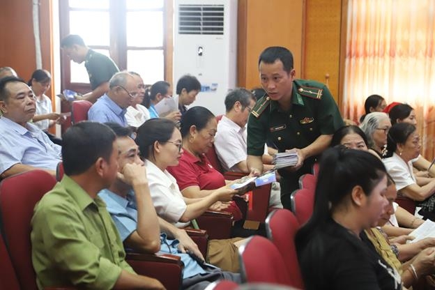 Hội nghị tuyên truyền, phổ biến giáo dục pháp luật kết hợp triển khai Phong trào “Bình dân học vụ số” chiều 29/9.