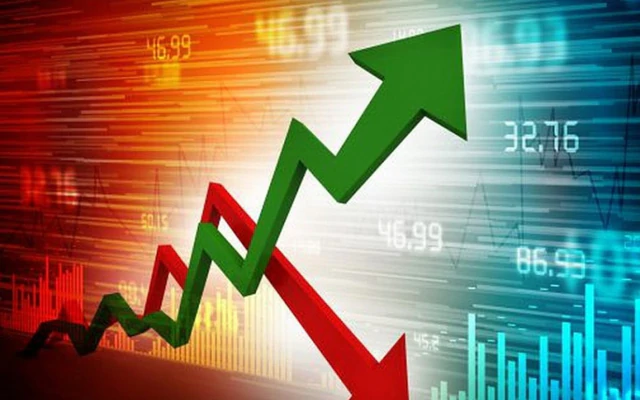 Tăng trưởng GDP đang ở mức cao, nhưng VN-Index vẫn chịu áp lực bán.