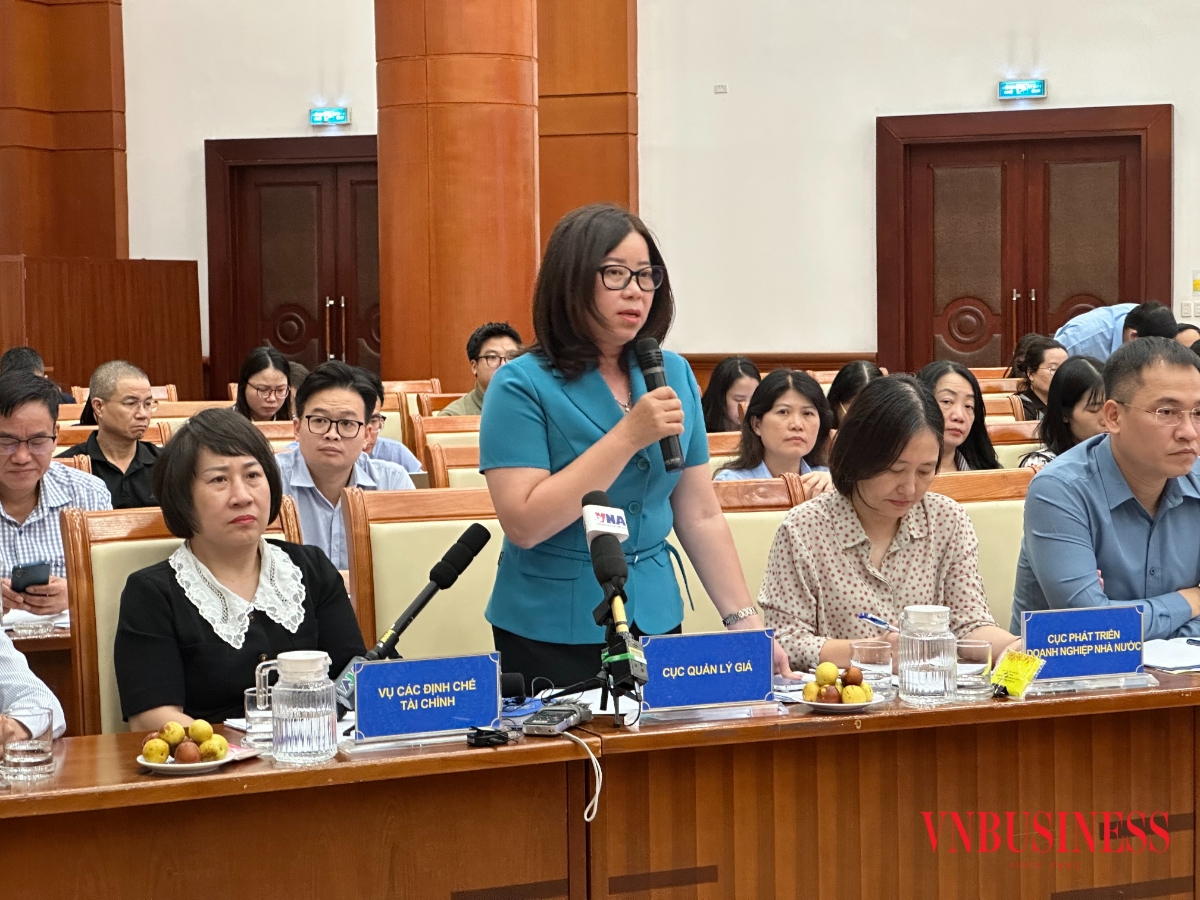 Bà Lê Tuyết Nhung, Phó Cục trưởng Cục Quản lý giá, Bộ Tài chính.