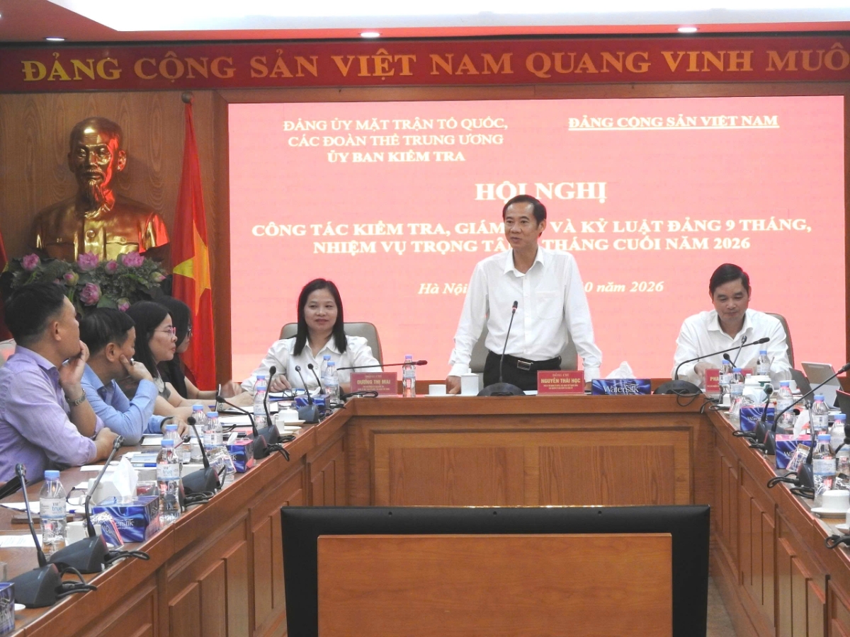 Ông Nguyễn Thái Học, Phó Bí thư Đảng ủy Mặt trận Tổ quốc, các đoàn thể Trung ương, Chủ nhiệm Ủy ban Kiểm tra Đảng ủy phát biểu tại Hội nghị.