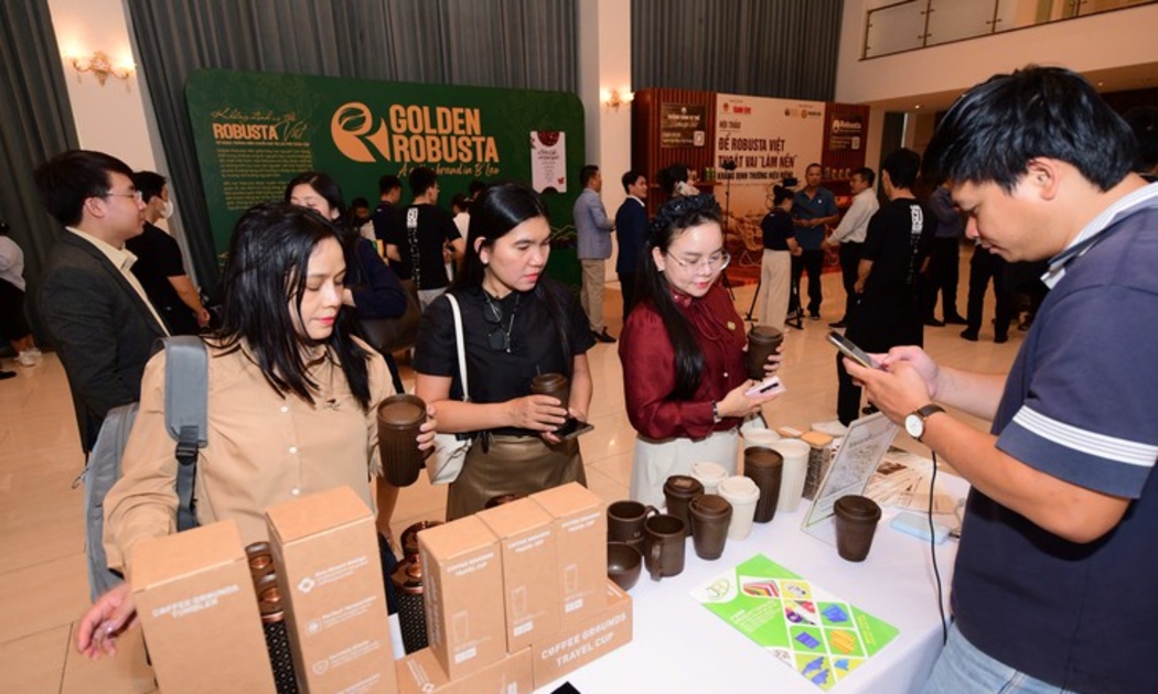 Doanh nghiệp Việt Nam có thể mở rộng sang cà phê rang xay, cà phê hòa tan, đồ uống pha sẵn và sản phẩm mang thương hiệu riêng.