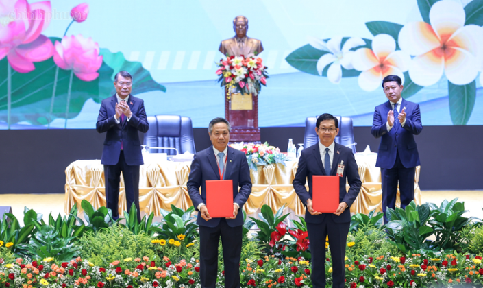 Việt Nam - Lào: Từ mục tiêu thương mại 10 tỷ USD đến yêu cầu tháo gỡ điểm nghẽn hợp tác