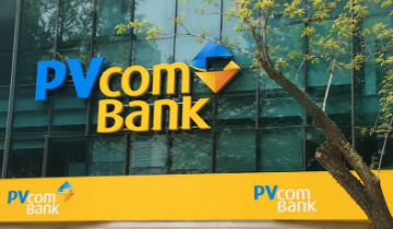 Gánh lãi trái phiếu kỷ lục 10,5% và nghịch lý chào bán cổ phiếu đắt đỏ tại PVcomBank