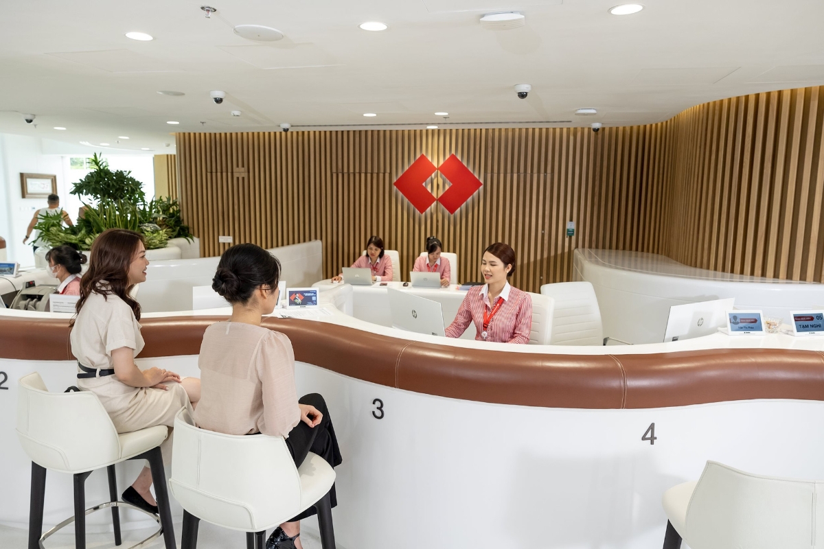 Ngày 13/10/2026, Ngân hàng Nhà nước Việt Nam đã chấp thuận đề nghị tăng mức vốn điều lệ của TCB thêm tối đa 35.730.974.410.000 đồng.
