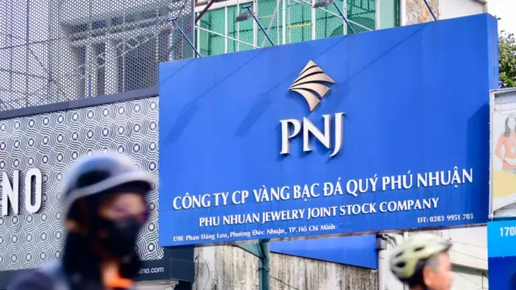 PNJ đối mặt áp lực lợi nhuận 7 năm tới.