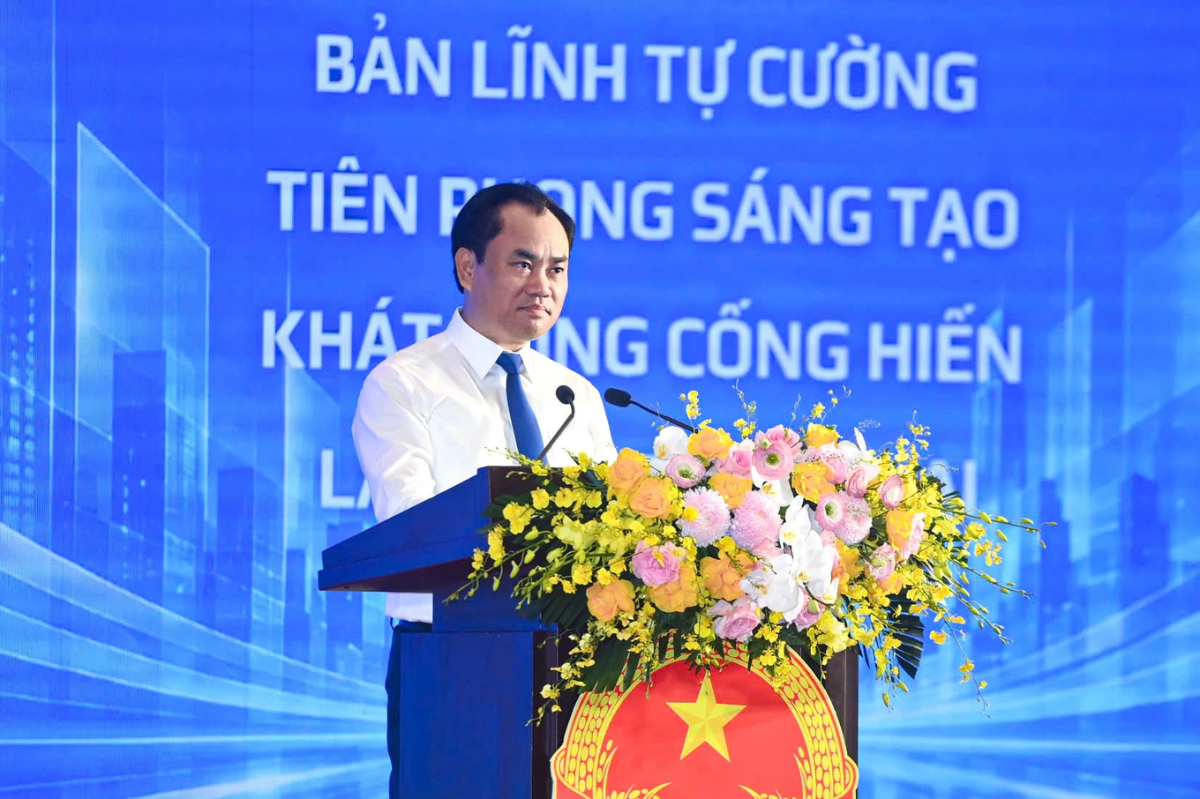 Bộ trưởng Bộ NN&MT Trịnh Việt Hùng, khẳng định lựa chọn ngành nông nghiệp môi trường khởi nghiệp là an toàn nhất.