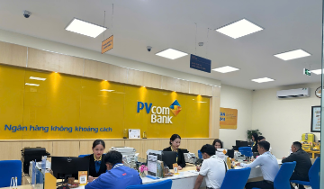 PVcomBank hé lộ danh sách 7 nhà đầu tư mua 300 triệu cổ phiếu, 4 doanh nghiệp áp sát mốc 5%