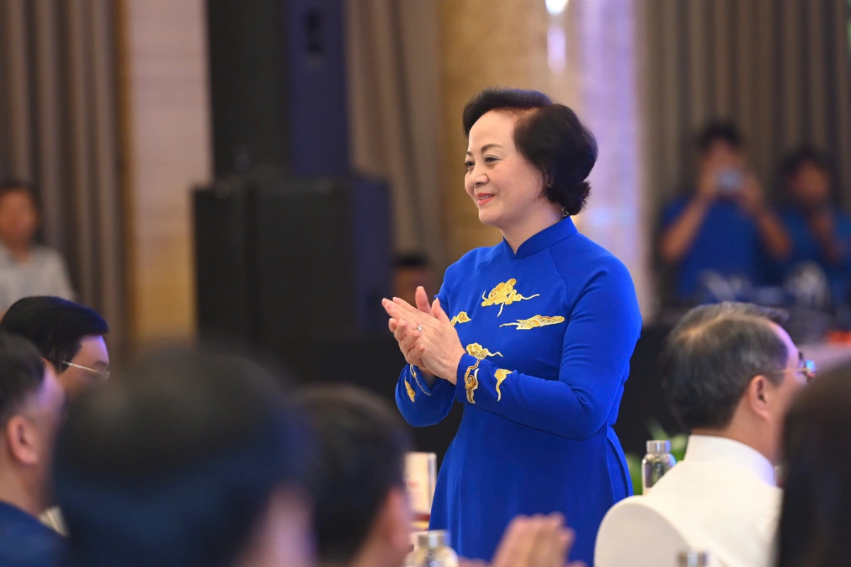 Phó Thủ tướng Phạm Thị Thanh Trà điều hành phần đối thoại.