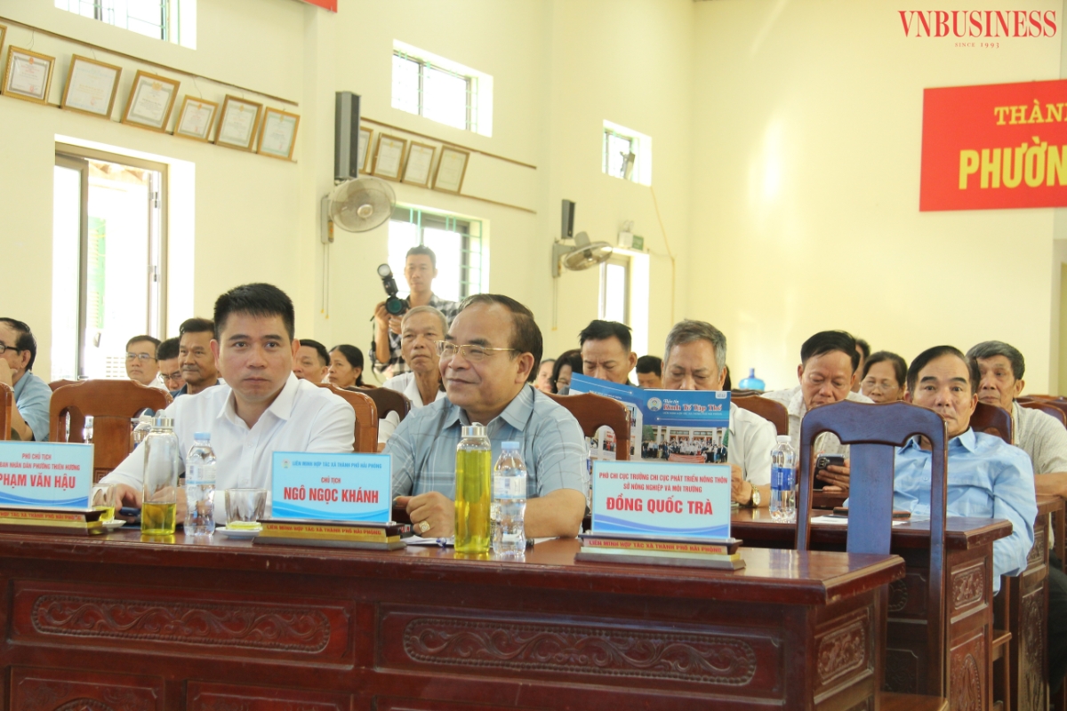 Đại diện các đơn vị tham dự hội nghị.