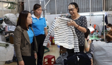 Bà chủ HTX đan len ở Bảo Lộc và hành trình đổi đời