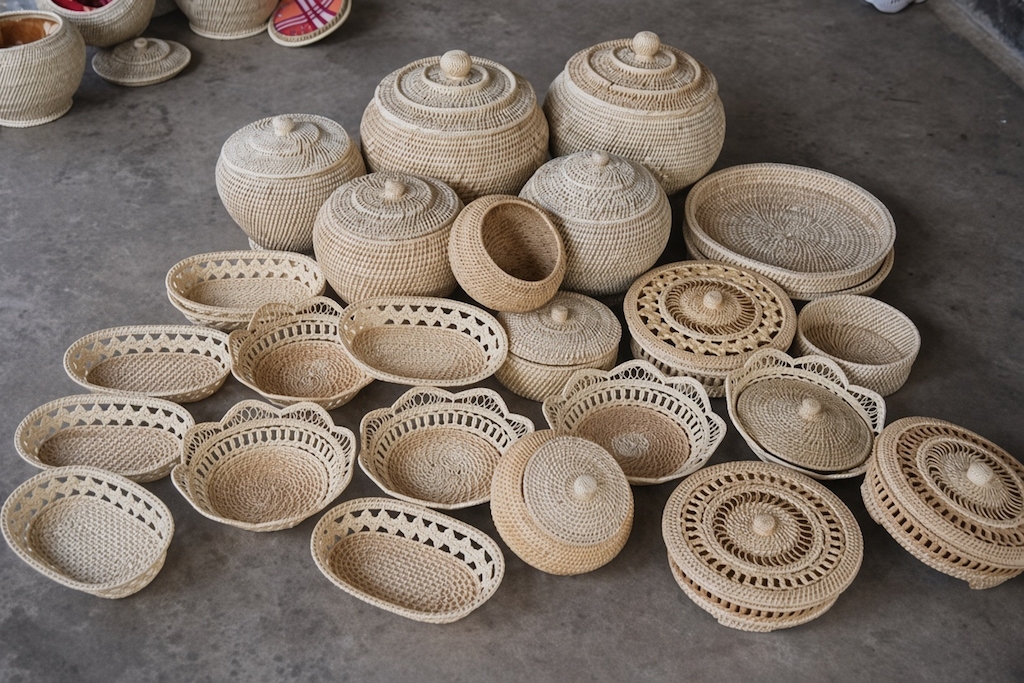 HTX mây xiên Quảng Phương phát triển đa dạng mẫu mã, mở rộng thị trường tiêu thụ, góp phần duy trì việc làm cho phụ nữ nông thôn.