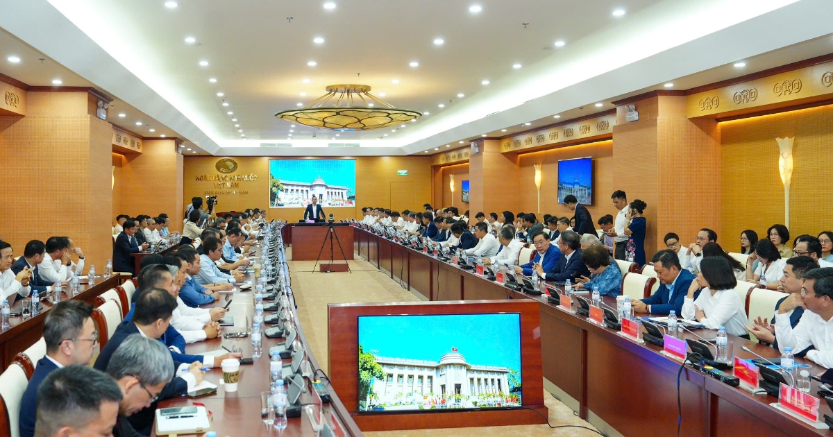 Ngân hàng Nhà nước siết kỷ luật hạ lãi suất, lãnh đạo các nhà băng nói gì?