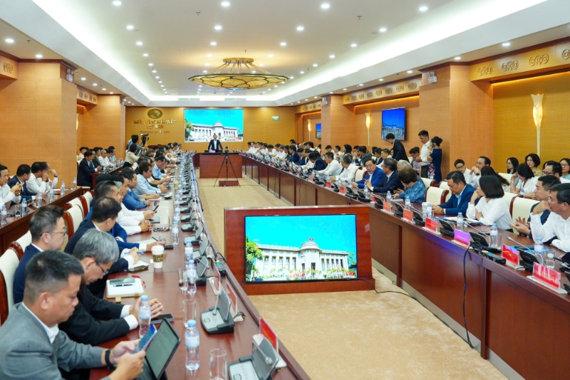 Ngân hàng Nhà nước siết kỷ luật hạ lãi suất, lãnh đạo các nhà băng nói gì?
