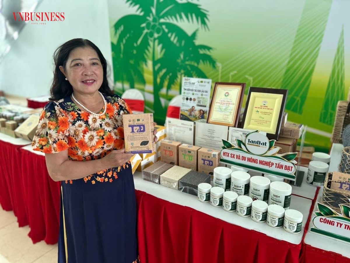 Chi phí chuyển đổi, đạt chứng nhận (quốc tế tế) của HTX Tấn Đạt là130 triệu/lần đánh giá (cho 30 ha).