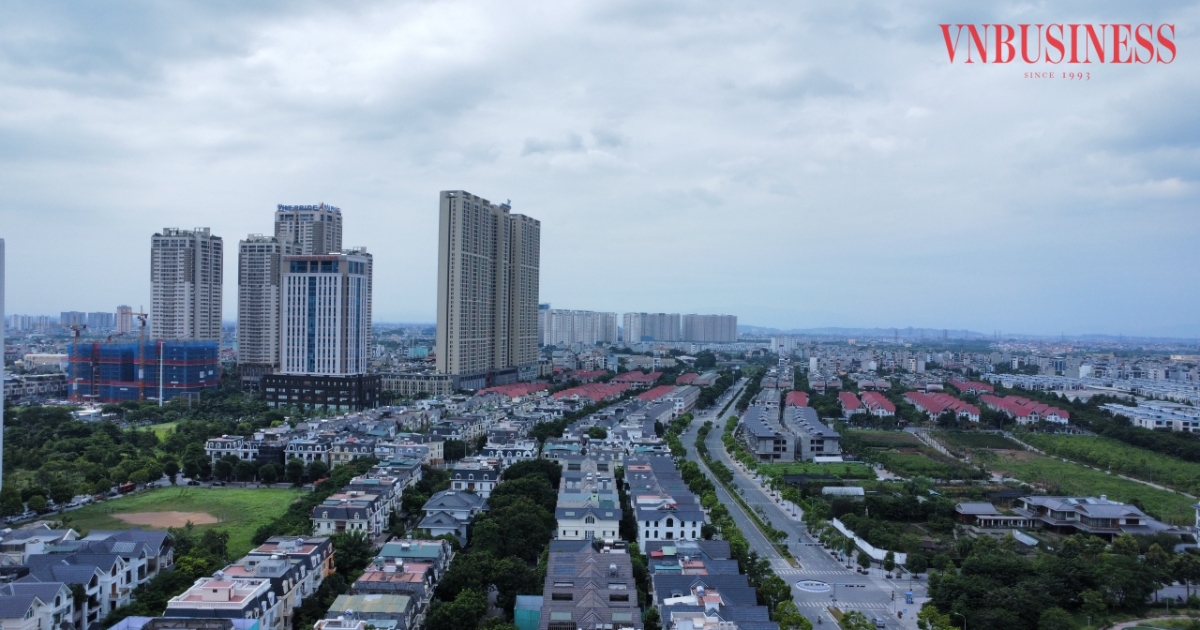 Địa ốc cuối năm 2026 trước "ẩn số" lãi suất