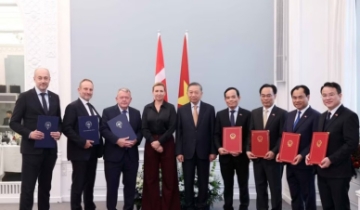 Việt Nam - Đan Mạch thiết lập quan hệ đối tác chiến lược toàn diện, trao 16 văn kiện hợp tác