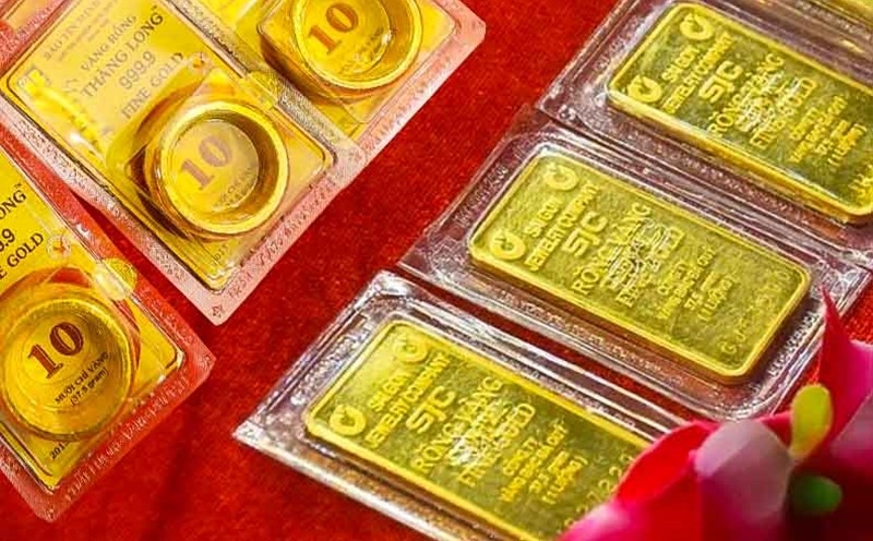 Giá vàng trong nước tiếp tục giảm thêm từ 100.000 – 500.000 đồng/lượng.