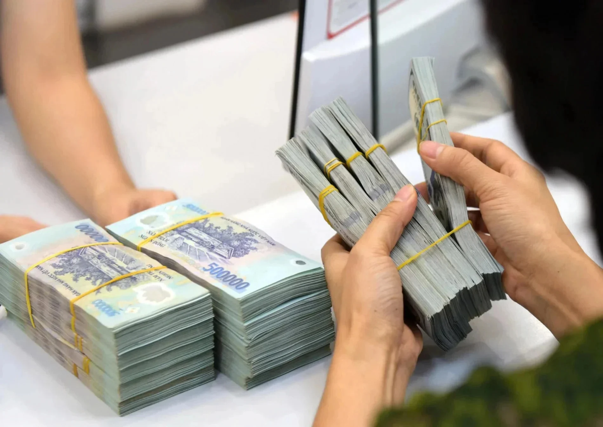 Ngân hàng đẩy mạnh huy động vốn qua kênh chứng chỉ tiền gửi.