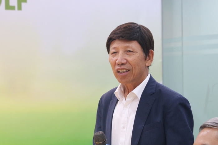 TS. Phan Hữu Thắng