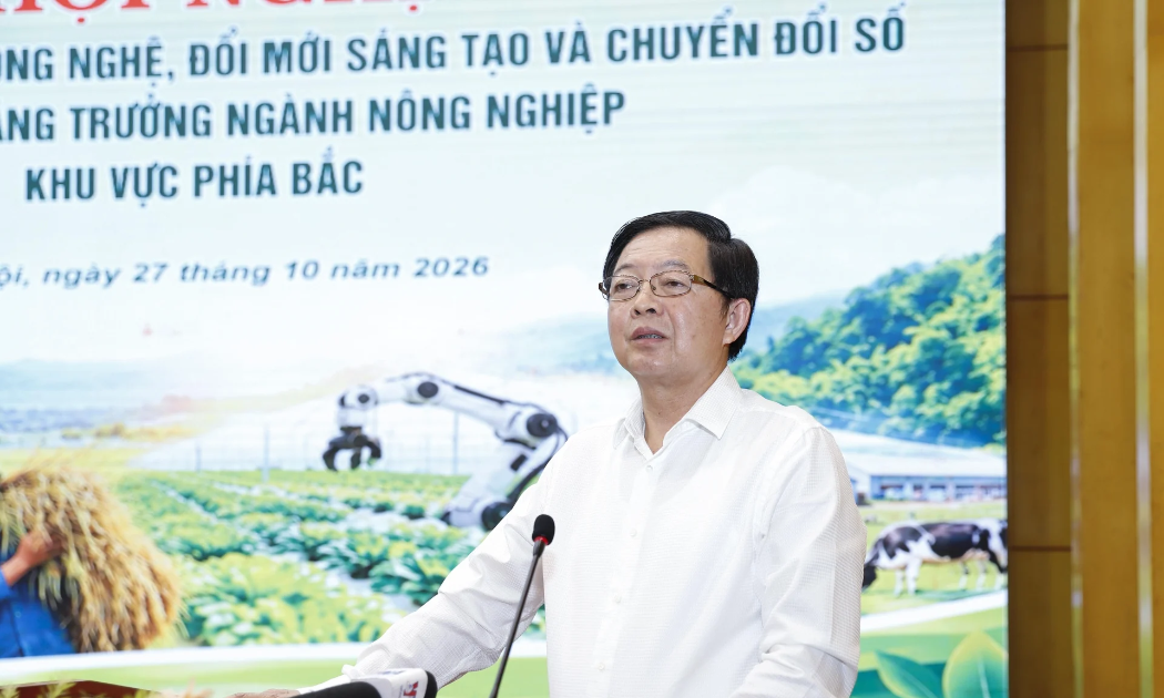 Phó Thủ tướng Chính phủ Hồ Quốc Dũng phát biểu tại Hội nghị sáng 27/10.