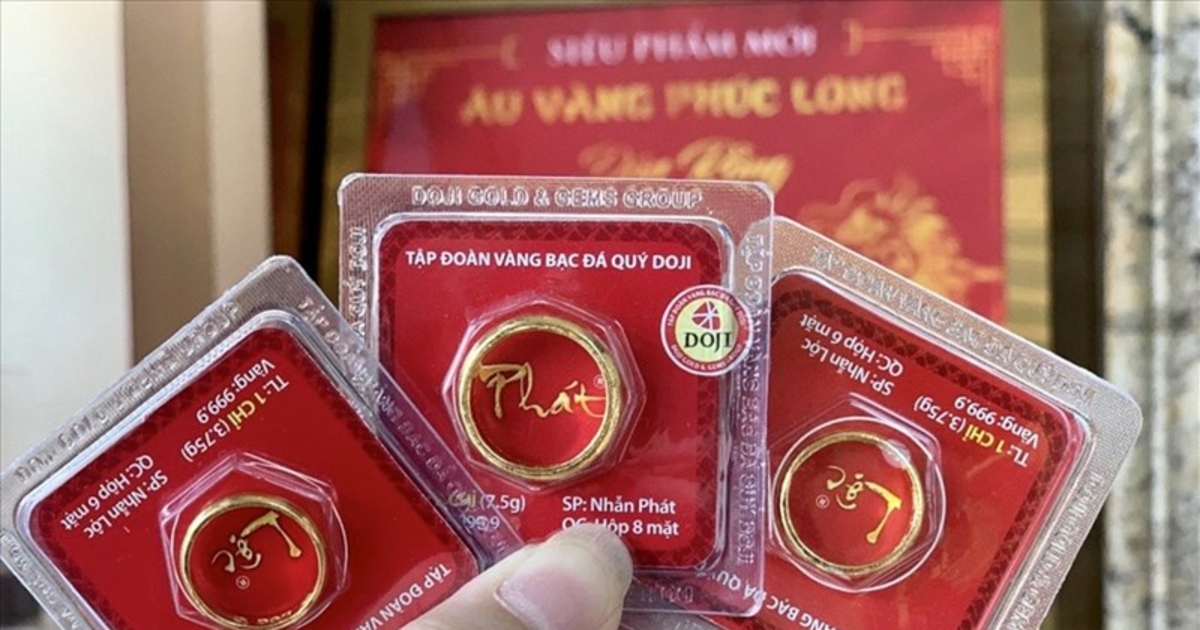 Vàng thế giới nhích tăng, vàng trong nước vẫn chịu áp lực giảm