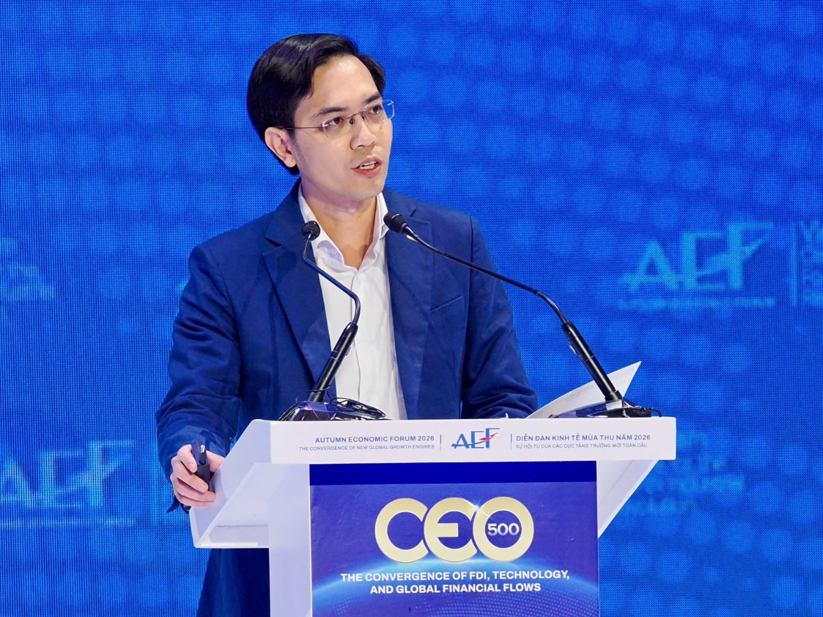 PGS.TS Nguyễn Hữu Huân, Phó Chủ tịch Cơ quan điều hành Trung tâm Tài chính quốc tế Việt Nam tại TP HCM
