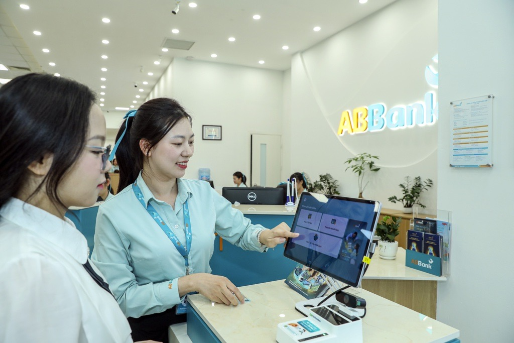ABBank hướng tới mang lại những giải pháp toàn diện và phù hợp với nhu cầu đa dạng của khách hàng.
