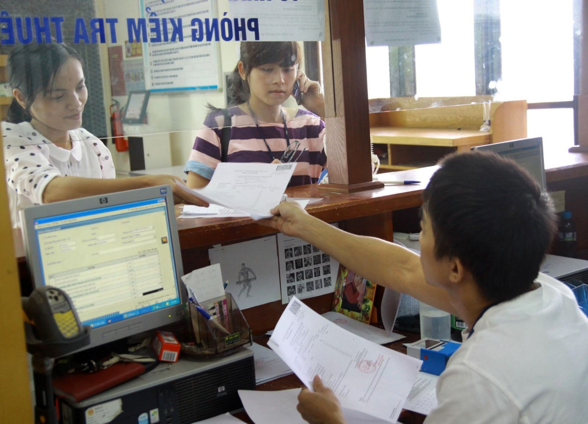 Cục Thuế cho biết tại một số địa phương, khâu cập nhật thông tin người nộp thuế và thửa đất vẫn thiếu đồng bộ, dẫn đến việc phát hành thông báo nghĩa vụ tài chính sai lệch.