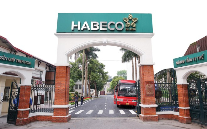 Habeco nắm hơn 5.700 tỷ đồng tiền và đầu tư tài chính, lợi nhuận quý III vẫn giảm.