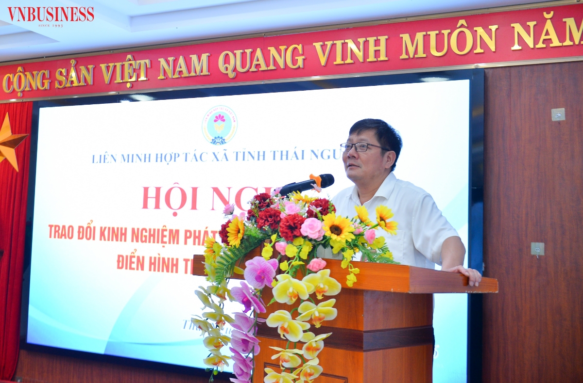 Chủ tịch Liên minh HTX tỉnh Thái Nguyên Nguyễn Văn Dũng phát biểu khai mạc Hội nghị.